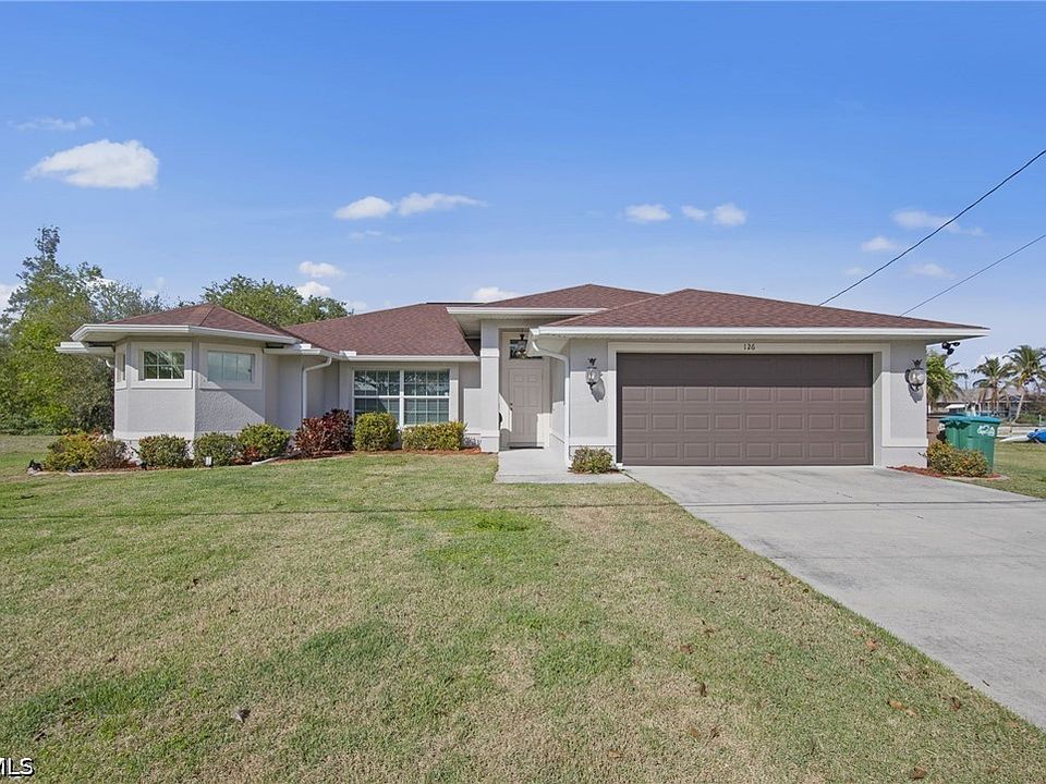1st image of 126 SE 15th Pl