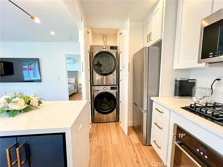 5311 Lockhurst Dr — Photo 14