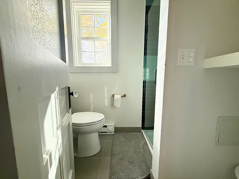 30 Trumbull St — Photo 16