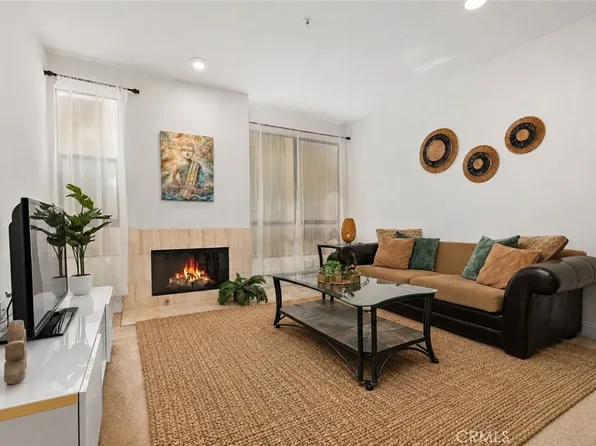 6938 Laurel Cyn #108, North Hollywood, CA 91605