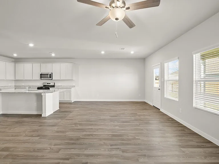 25192 Leather Leaf Ct — Photo 8