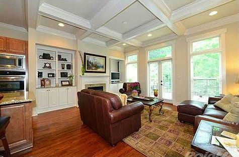 Riversedge Drive-4