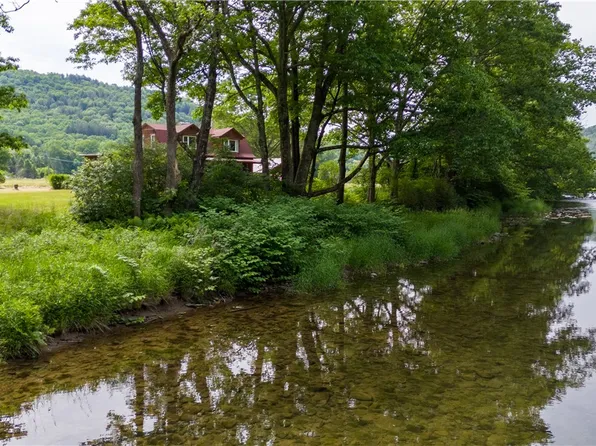 40 Butcher Rd, Roscoe, NY 12776