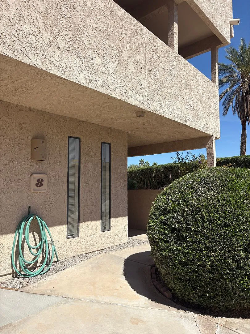 Golf Course Condo — Photo 2