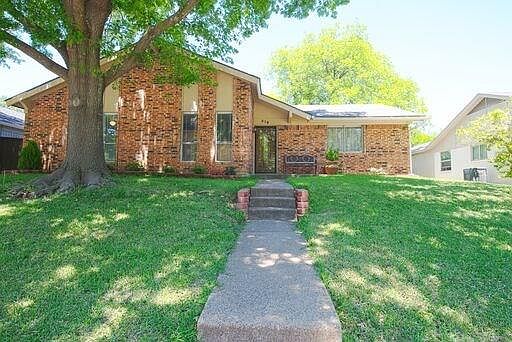 1st image of 519 Meadowglen Dr