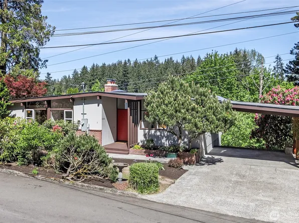 13056 8th Court NE, Seattle, WA 98125