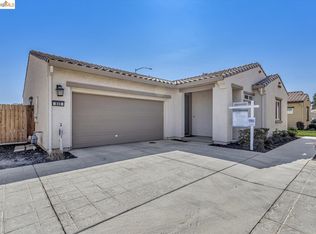 833 Grace Dr, Los Banos, CA 93635