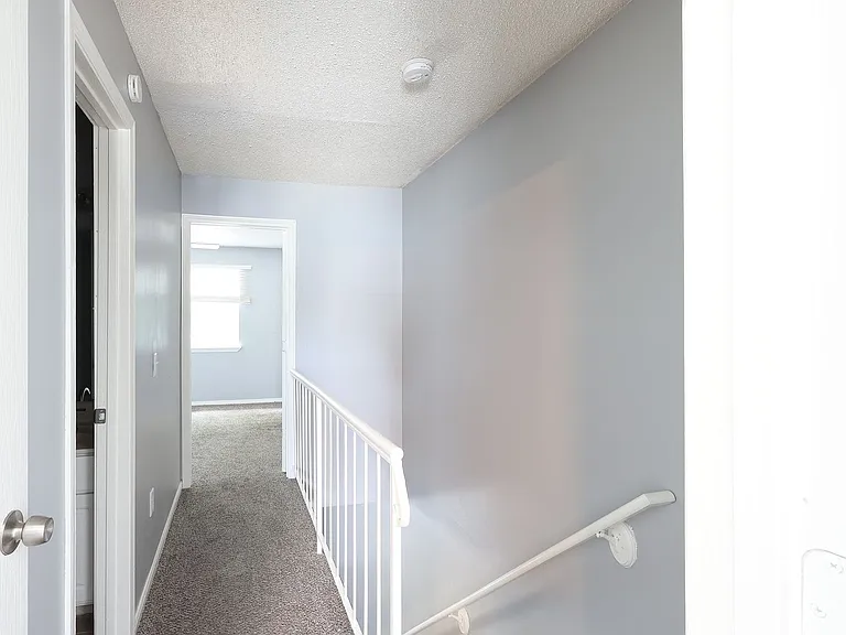2628 Delavan Ave — Photo 12