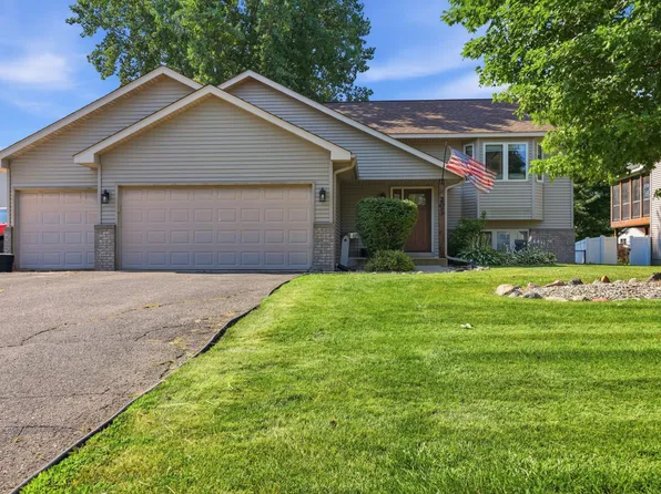 207 Dresden Alco, Waverly, MN 55390