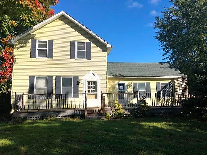 6201 Townsend Rd, Applegate, MI 48401 Zillow