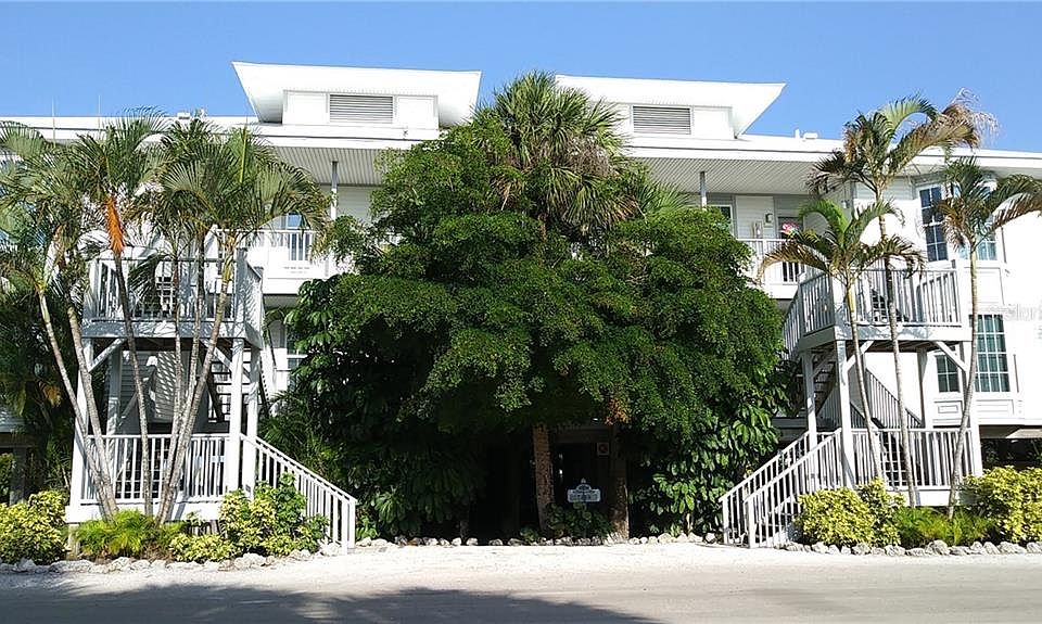 1st image of 7458 Palm Island Dr #3212