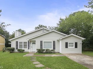 696 Durham Xing, Stone Mountain, GA 30083