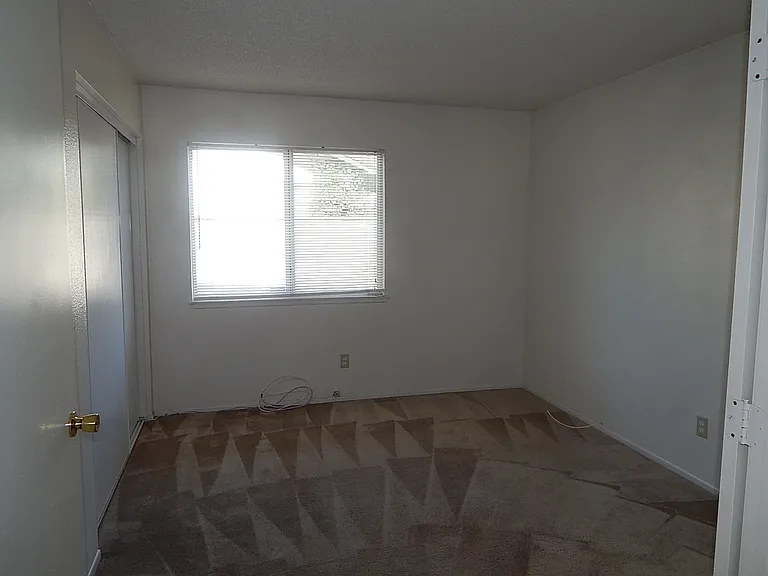 20410 Mesa Oak Dr — Photo 18