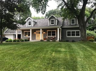 3991 Hunters Hill Way, Minnetonka, MN 55345