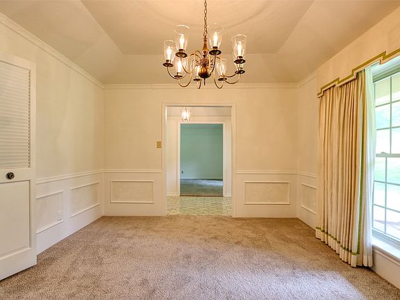 4th image of 1113 Mockingbird Cir