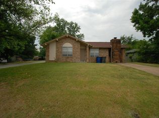 406 S 185th Ave E, Tulsa, OK 74108