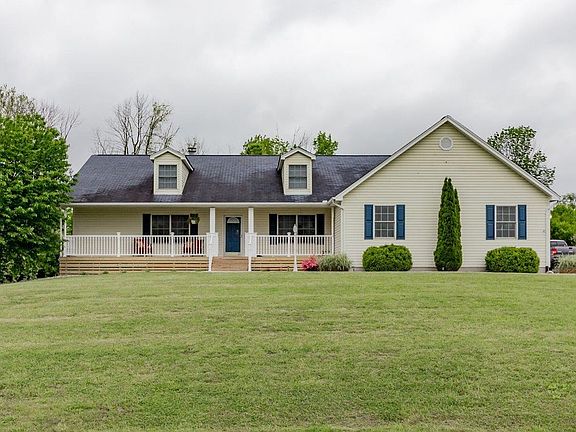 2nd image of 3525 Island Trail Dr