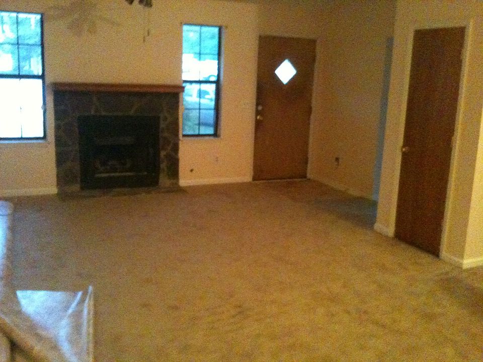 2nd image of 2128 Mallard Way