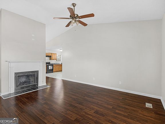 3rd image of 111 Neal Ave