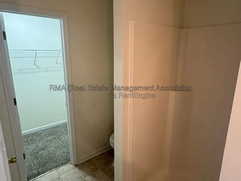 1330 Labonte Pkwy — Photo 11