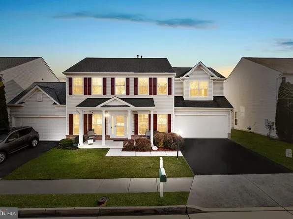 43347 Fullerton St, Ashburn, VA 20147