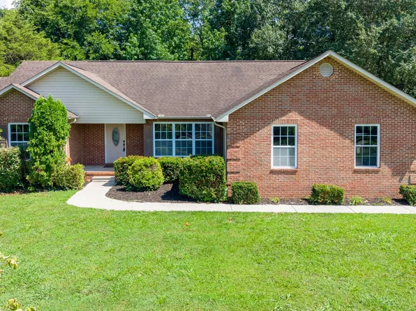 105 Lunker Ln, Louisville, TN 37777