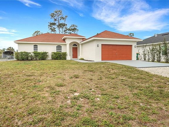 2nd image of 2221 Everglades BLVD S
