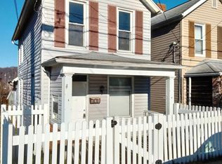 824 6th Ave, Elizabeth, PA 15037