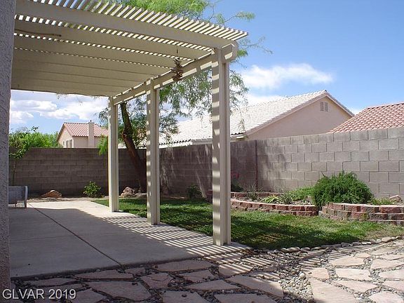 4th image of 1056 Country Skies Ave #0