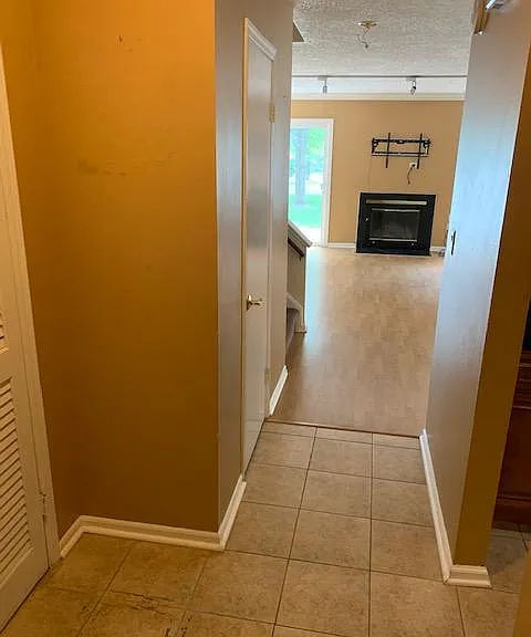 13 Tall Oaks Ct — Photo 2