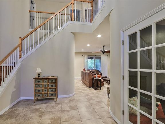 5th image of 7725 Stoneleigh Dr