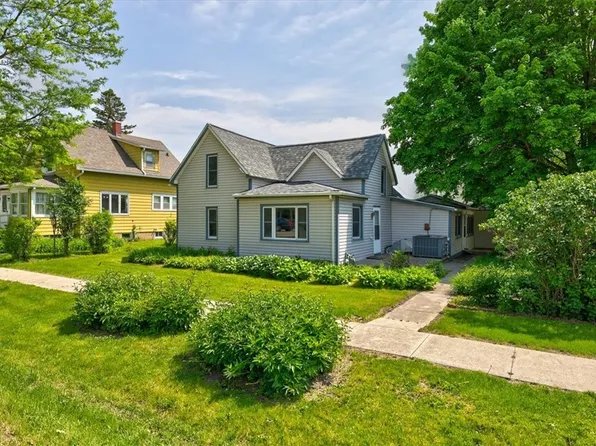 411 Birch Ave, Woodward, IA 50276