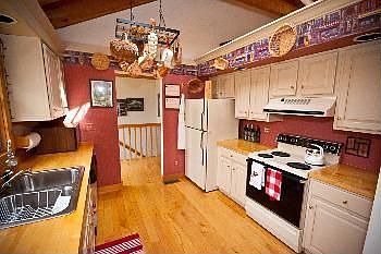 5th image of 143 Black Bear Ct