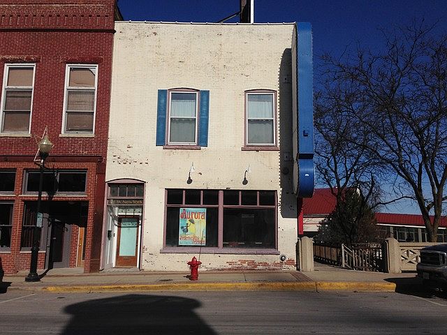 1st image of 29 W New York St