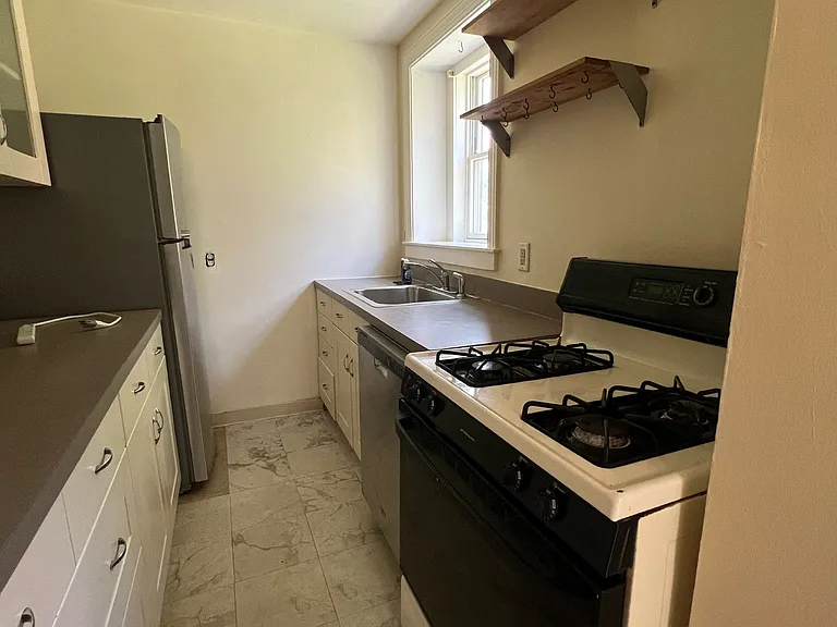501 W Chelten Ave #1R — Photo 5