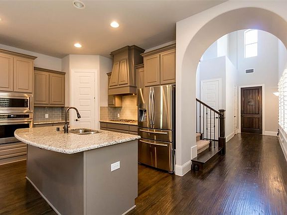 5th image of 3024 Hurstwood Dr