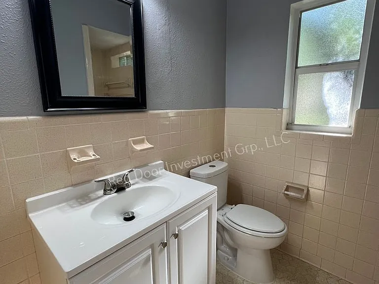 2903 E Michigan St — Photo 10