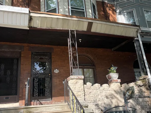 919 S 50th St, Philadelphia, PA 19143
