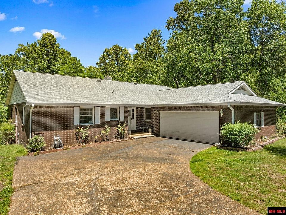 1st image of 2503 Crescent Dr