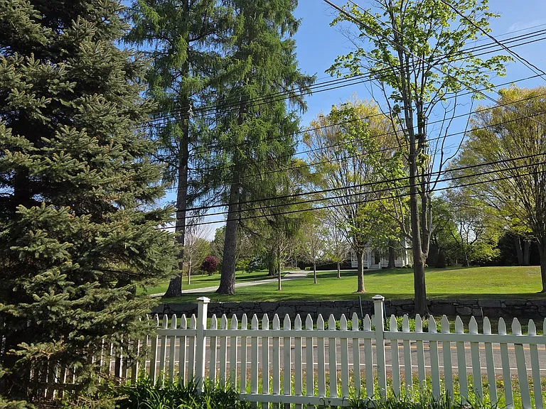 1414 King St — Photo 4