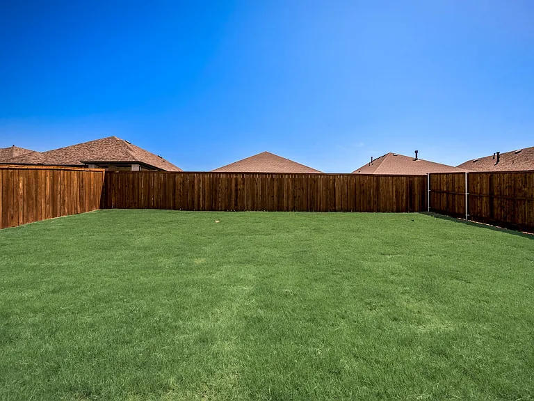 1820 Purtis Creek Dr — Photo 29