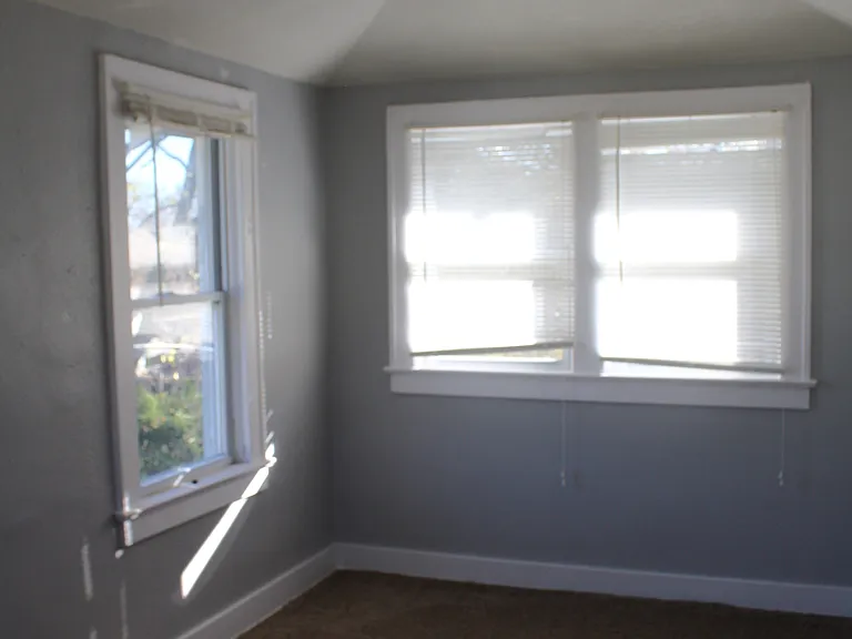 5725 Highland Ave — Photo 23