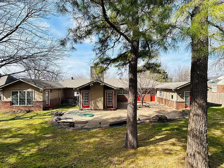 4177 S Troost Pl — Photo 37