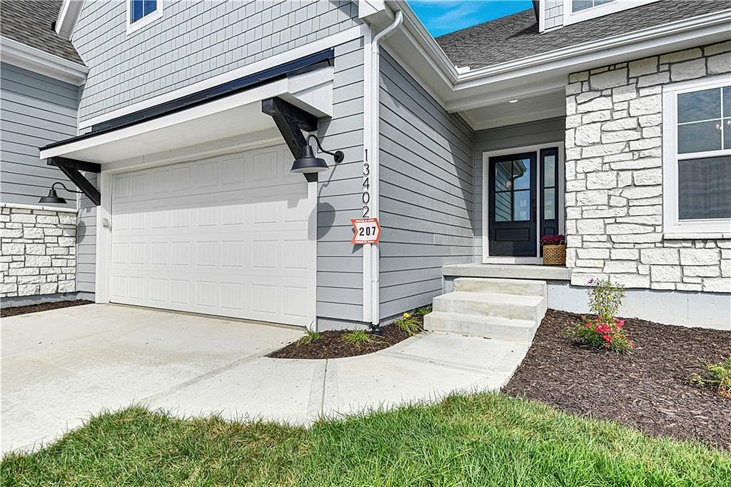 13402 W 174th Ter, Overland Park, KS 66221 | Zillow