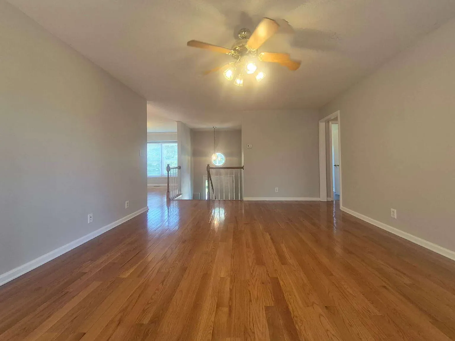 4 bed, 3.0 bath, 1828 sqft, $1,750 — Photo 3