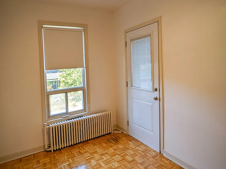 371 Saint Clarens Ave #2 — Photo 7