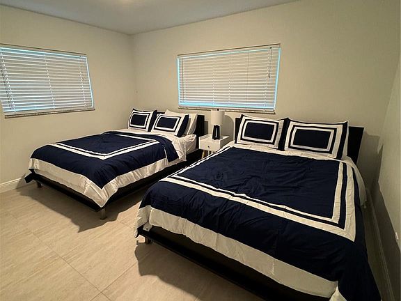 4th image of 5921 SW 17th Ct #59212