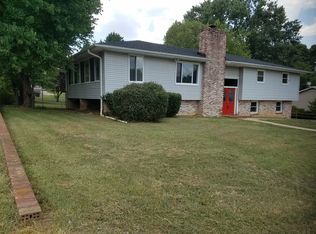 5 Bluestone Ct, Mauldin, SC 29662