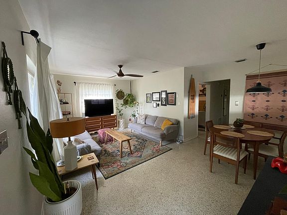 3rd image of 1818 Oregon St