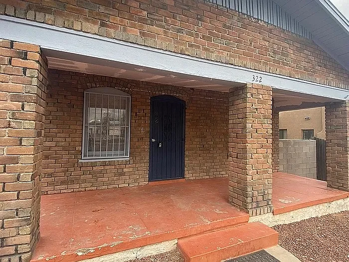 322 N Cherry Ave — Photo 3